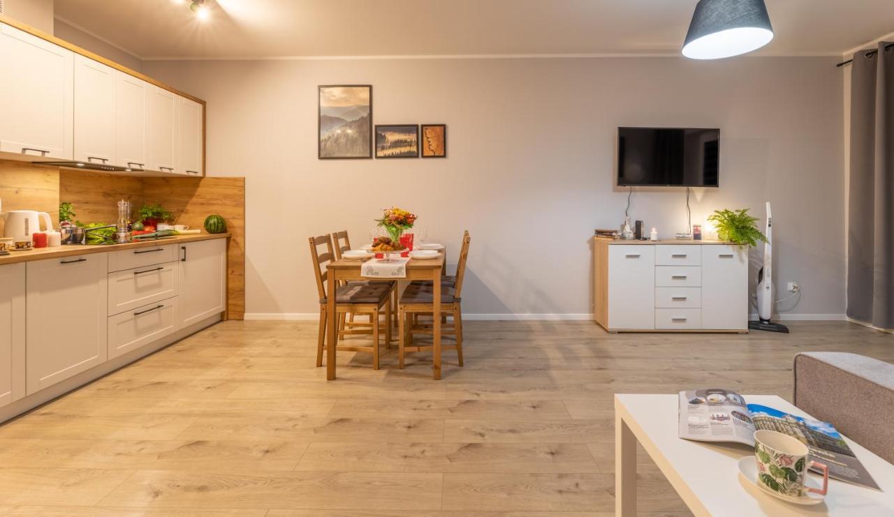 Apartament Sloneczny Poranek Ustrzyki Dolne Exteriör bild